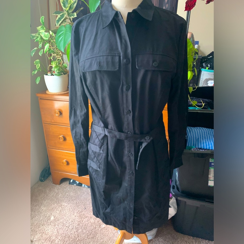EUC Nicole by Nicole Miller Button Down Dress